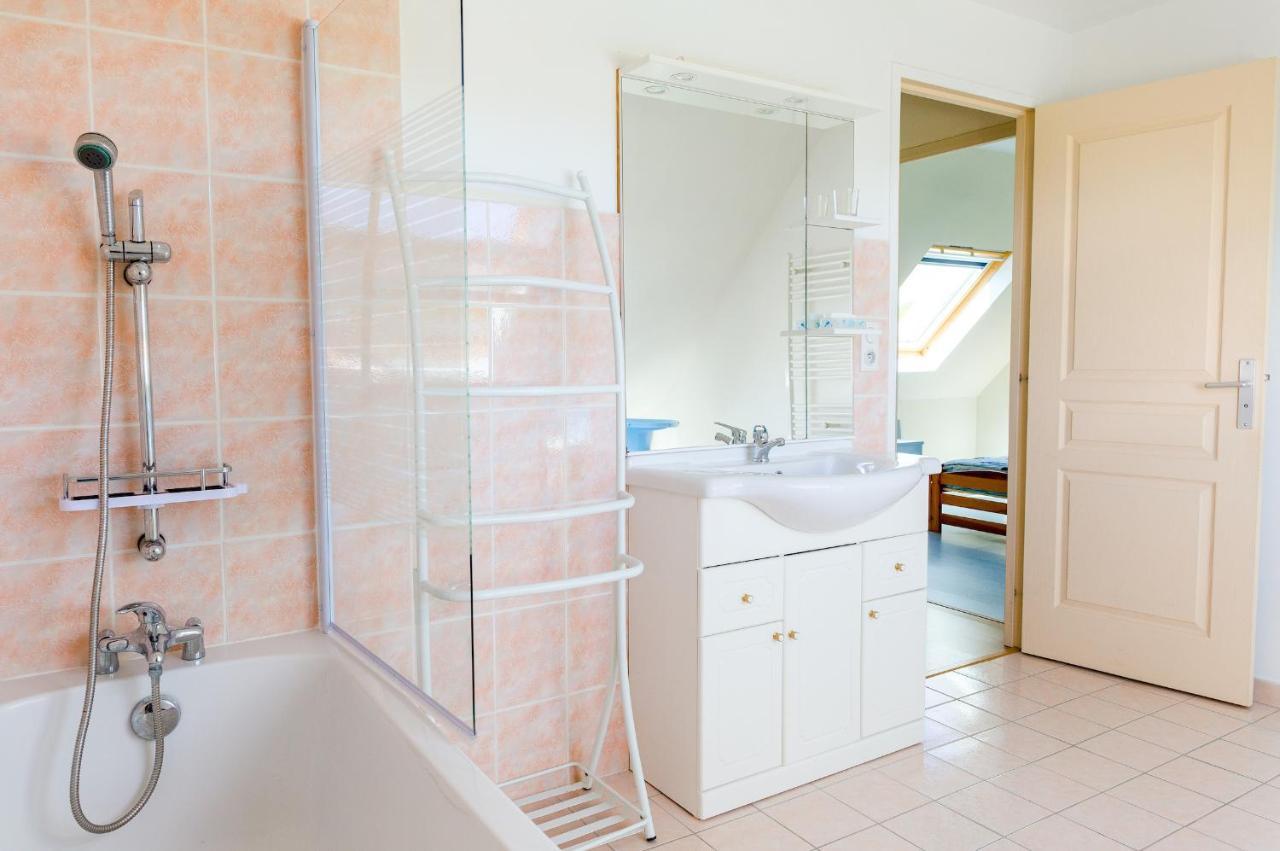 Holiday home Maison Pour 6 Au Coeur Du Pays Bigouden *